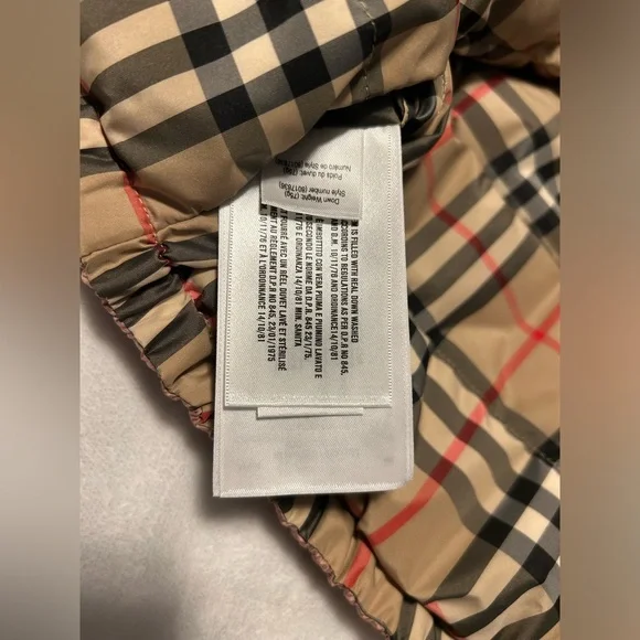 Baby Burberry London England Puffer Coat 6M Lavender Pink - Picture 5 of 8